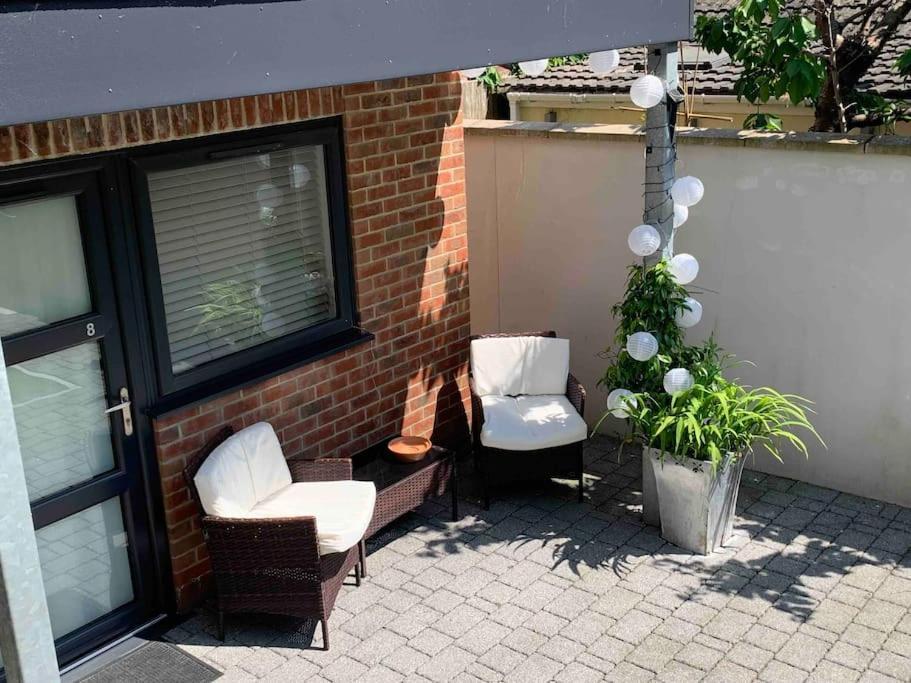 Bournemouth Nr Town Beach Train Coach Shops Lovely Entire Apartment Allows Quiet Good Dogs Exterior foto